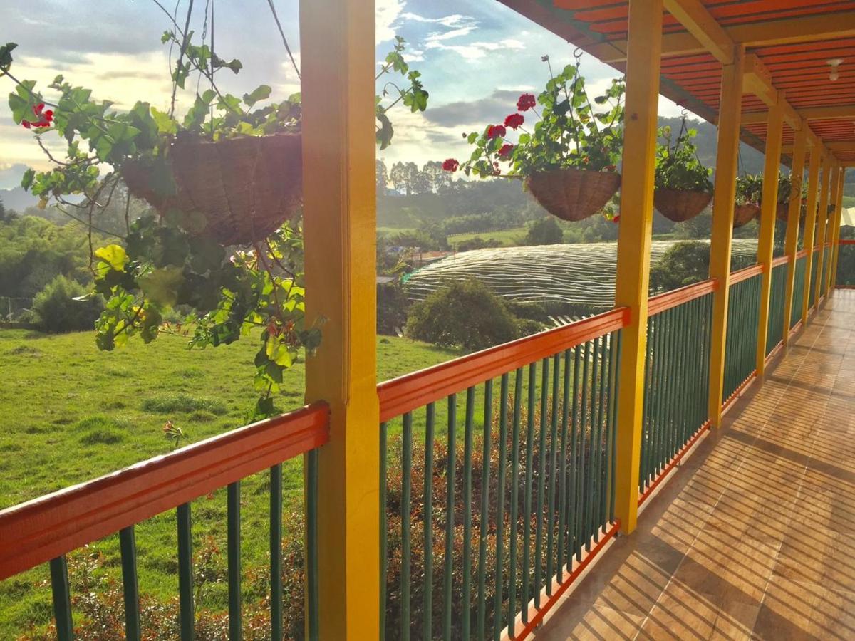 Mamatina Hotel Santa Rosa de Cabal Bagian luar foto