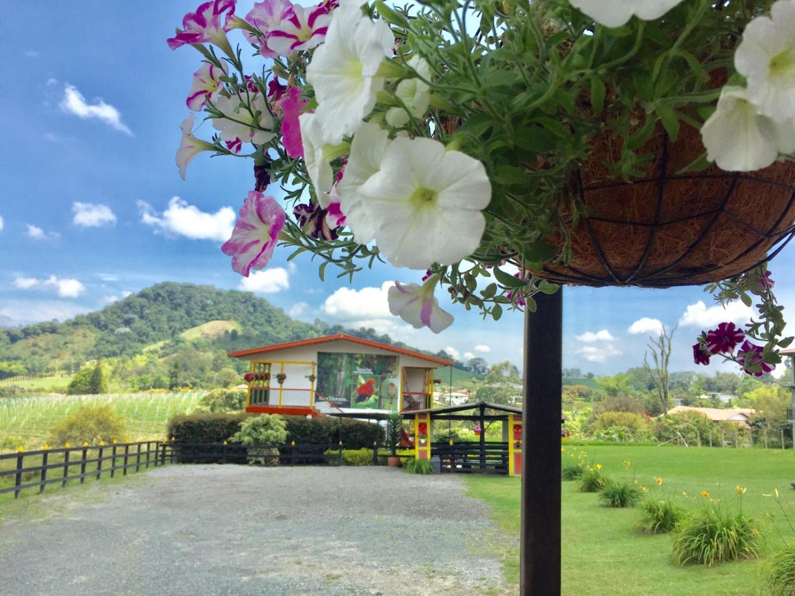 Mamatina Hotel Santa Rosa de Cabal Bagian luar foto