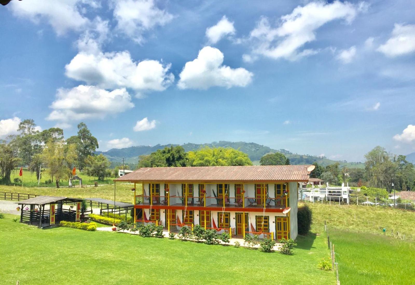 Mamatina Hotel Santa Rosa de Cabal Bagian luar foto