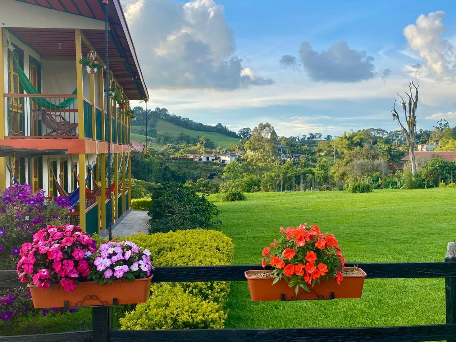 Mamatina Hotel Santa Rosa de Cabal Bagian luar foto